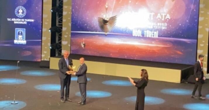 “Qorqud Ata” Film Festivalının simvolu Azərbaycana təqdim olundu