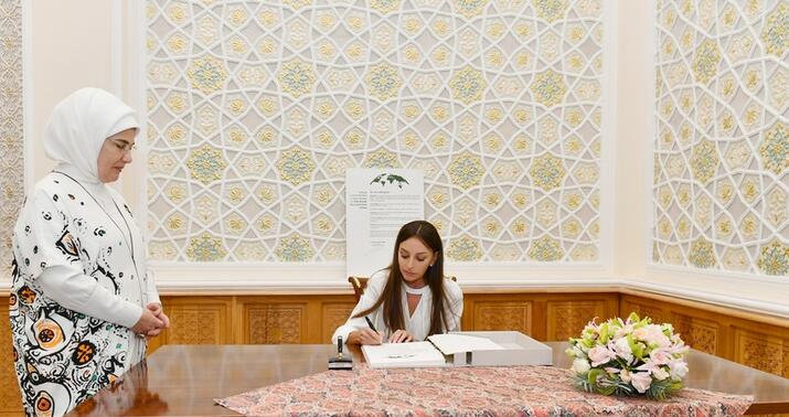 Mehriban Əliyeva Sıfır Tullantı üzrə Qlobal öhdəliyə dair Bəyannaməni imzaladı