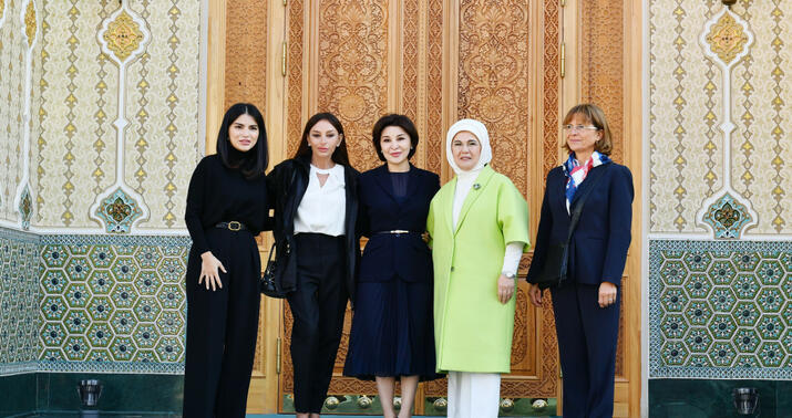 Mehriban Əliyeva “Əbədi şəhər” tarixi-etnoqrafik kompleksində -