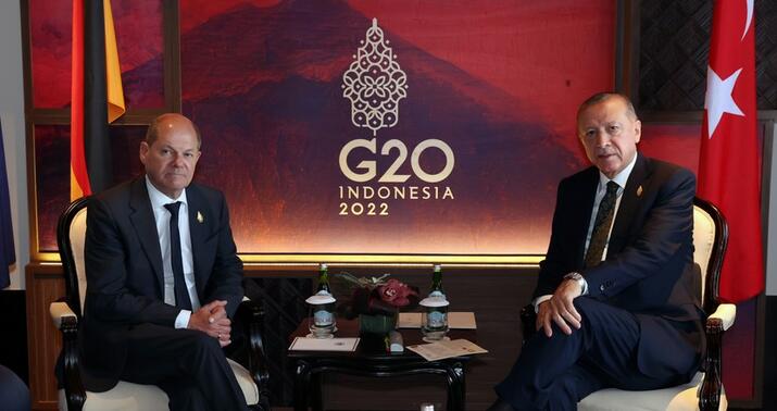 Ərdoğan Olaf Şolzla görüşdü