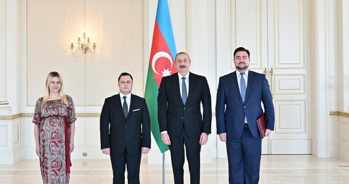 Moldova səfiri İlham Əliyevi Azərbaycan dilində təbrik etdi