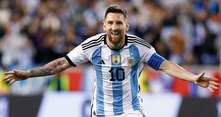 Messi 45-ci titulunu qazandı