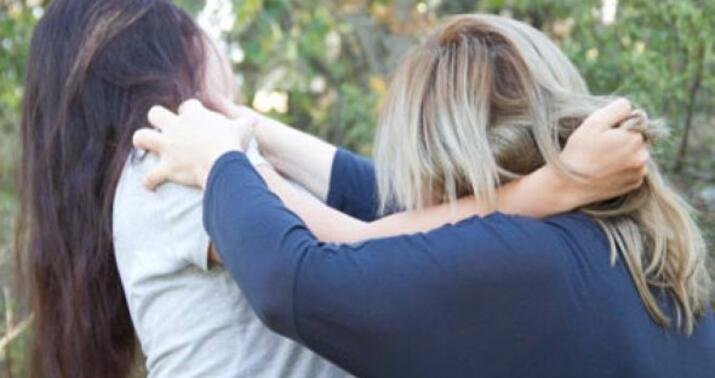 Mingəçevirdə gəlin baldızını qazan qapağı ilə döydü -