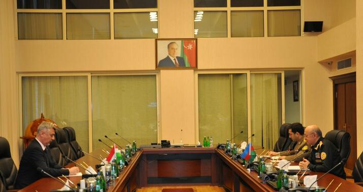 Kəmaləddin Heydərov Macarıstanın ölkəmizdəki səfiri ilə görüşdü