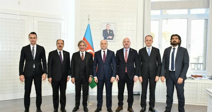 Anar Kərimov Ahmet Misbah Demircanla görüşdü