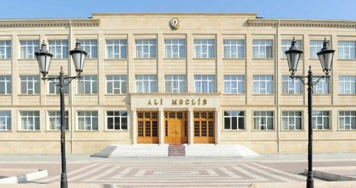 Naxçıvan Ali Məclisi sədrinin bir neçə səlahiyyəti ləğv edildi