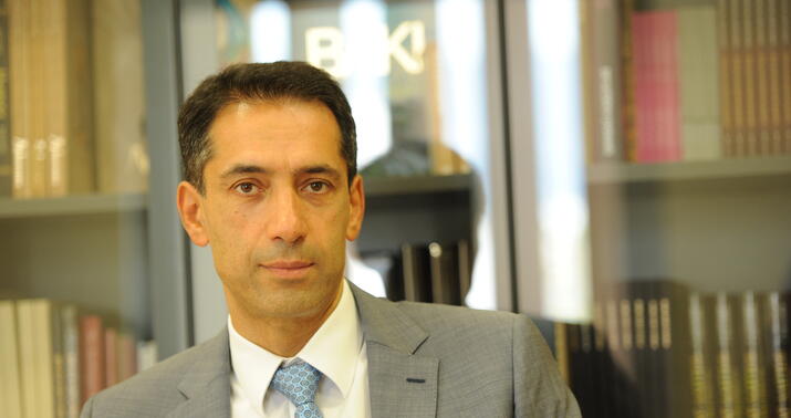 İlham Əliyev Rəhman Mustafayevə yeni vəzifə verdi