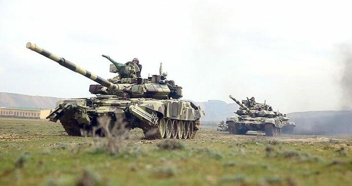 Hər şey ona doğru gedir: Ordumuz hərəkətə keçərək... -