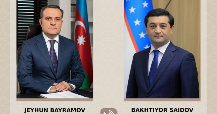 Bayramov özbəkistanlı həmkarını təbrik etdi