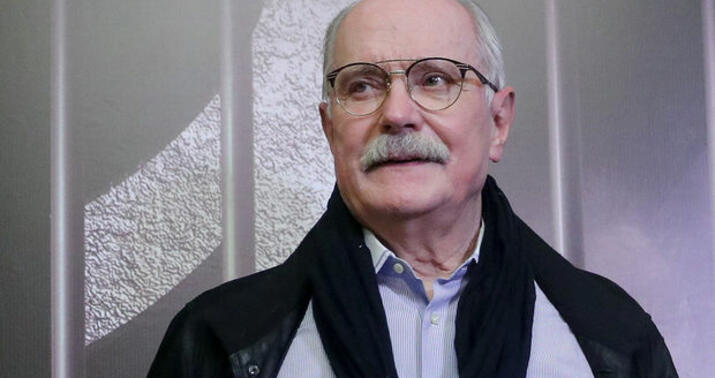 Nikita Mixalkov ağır vəziyyətdə xəstəxanaya yerləşdirildi
