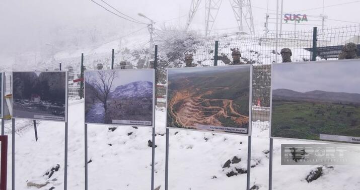 Erməni vandalizmini əks etdirən plakatlar Laçın yolunda -