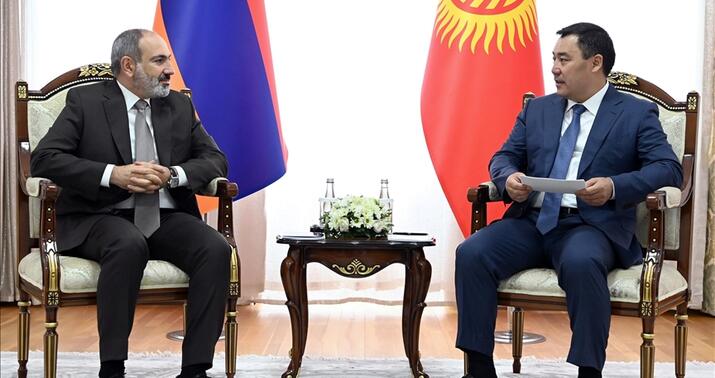 Qırğızıstan liderindən Paşinyana: