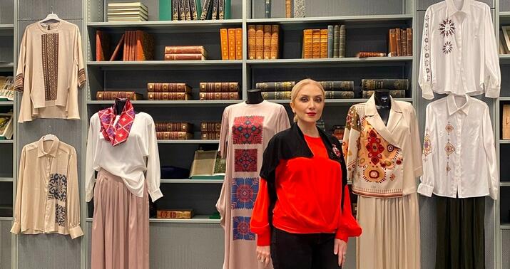 Gülnarə Xəlilovanın Osloda ekspozisiyasının açılışı oldu -