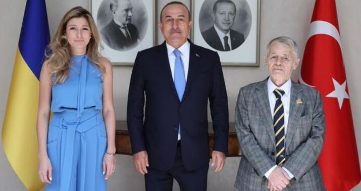 Ukraynada yüksək vəzifə daşıyan, müharibədə ön sırada olan türk qızı: