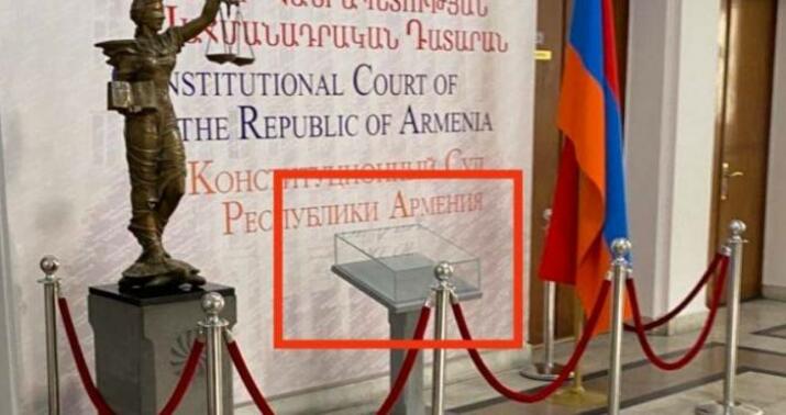 Ermənistan kontitusiyasında Naxçıvan ifadəsi necə yer alıb? -