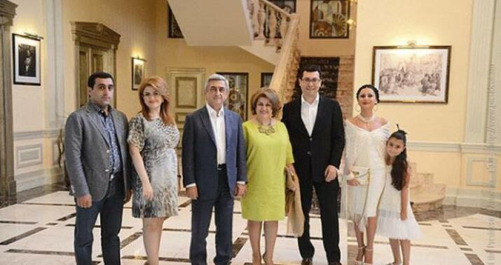 Sərkisyan və qızları ifşa edildi –