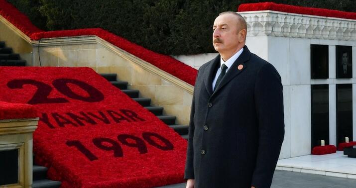 Prezident Şəhidlər xiyabanını ziyarət etdi –