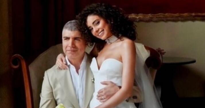 Özcan Dənizin ikinci həyat yoldaşı hamilədir? -