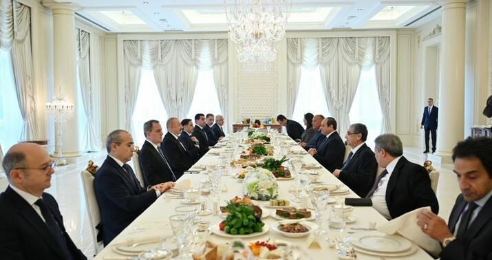 Misir Prezidentinin şərəfinə nahar verildi