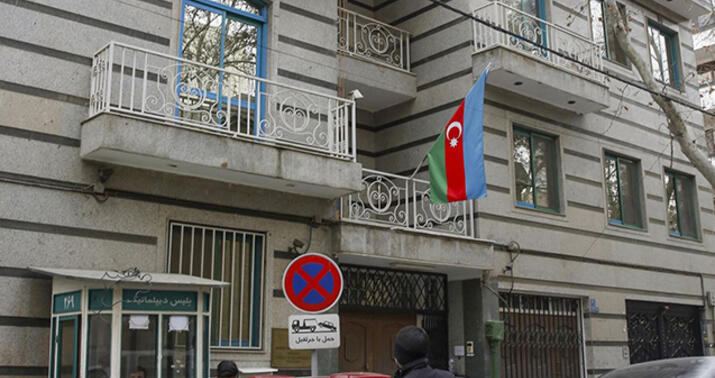 Səfirliyimizə terror aktı törətmiş şəxsə hansı cəza verilib? -