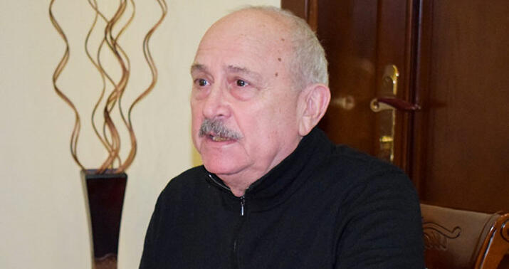 Aleksandr Şarovski təltif edildi –