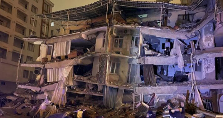 Xalqımız Türkiyəyə həmrəylik nümayiş etdirir –