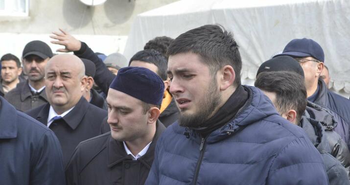 Zəlzələdə həlak olmuş Hümam İsmayıllı ilə vida mərasimi keçirilir