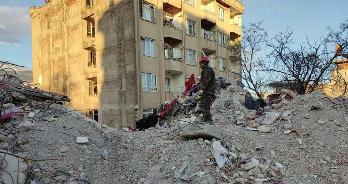 Xilasedicilərimiz 53 nəfəri dağıntılar altından sağ çıxardı –