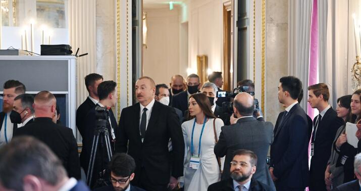 Prezident MünxenTəhlükəsizlik Konfransının plenar iclasında iştirak etdi -