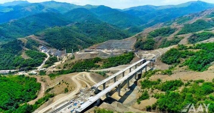 Şuşaya çəkilən yeni avtomobil yolu pullu olacaq