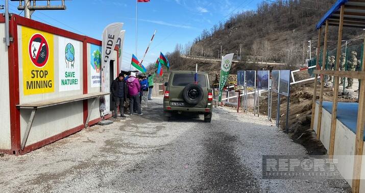 Sülhməramlıların 7 avtomobili Laçın yolundan keçdi