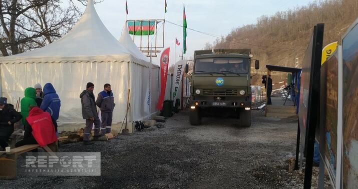 Sülhməramlıların 70 avtomobili Laçın yolundan keçdi -