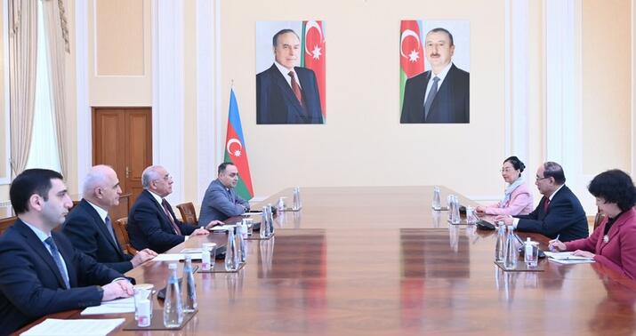 Əli Əsədov Vu Honqbo ilə görüşdü