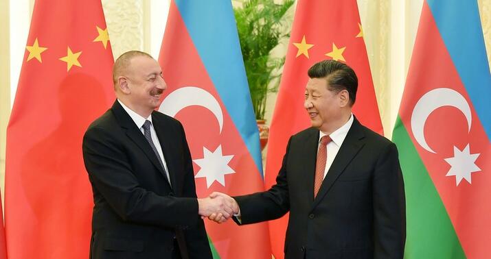 Prezident Çin liderini təbrik etdi