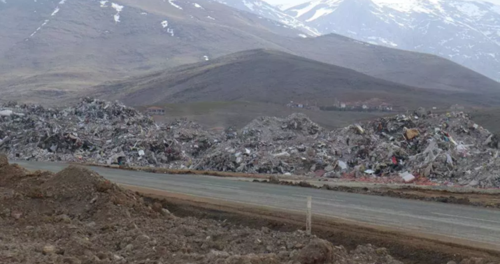 Zəlzələ fürsət pəncərəsi açdı: Dağıntı gəlir gətirəcək –