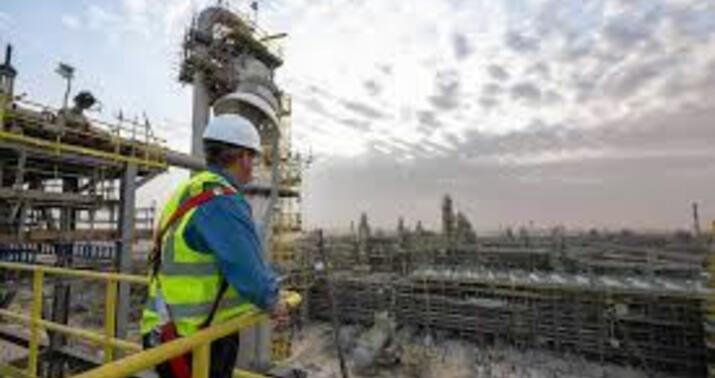 Husilər Ər-Riyadda və Yanbuda "Saudi Aramco"nun obyektlərinə zərbələr endirdi