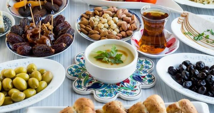 Orucluya iftar verməyin fəziləti...