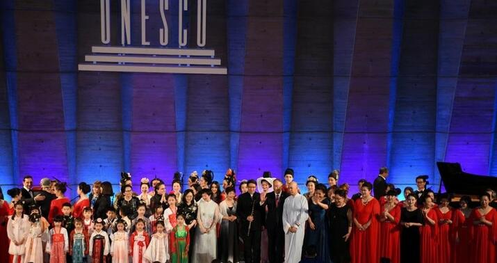 Azərbaycan incəsənət nümunələri UNESCO-da təqdim edildi-