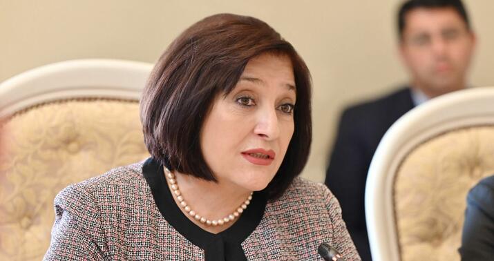 "Sizə qulaq asanda adamı dəhşət bürüyür" - Spikerdən deputatlara irad