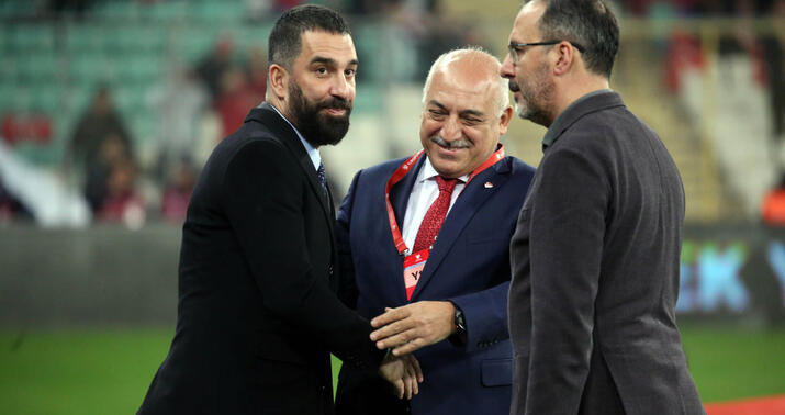 Arda Turan bu klubda baş məşqçi olacaq