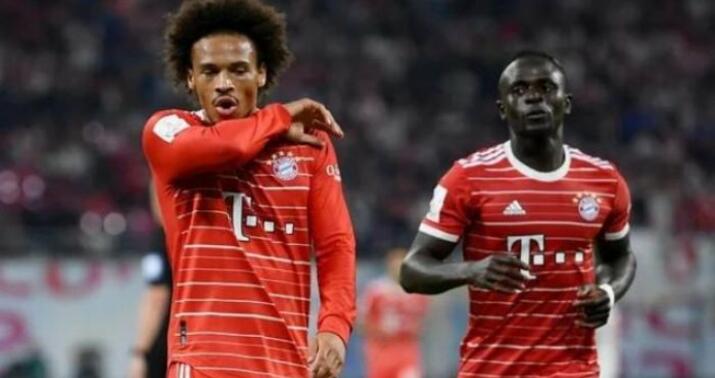 Komanda yoldaşını vuran Mane üzr istədi