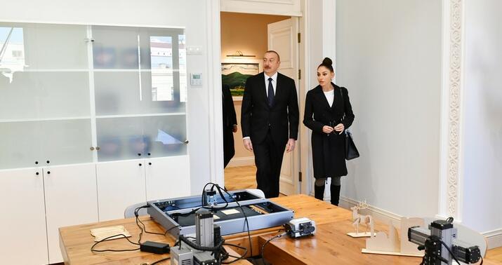 İlham Əliyev və xanımı məktəbin açılışında iştirak etdi