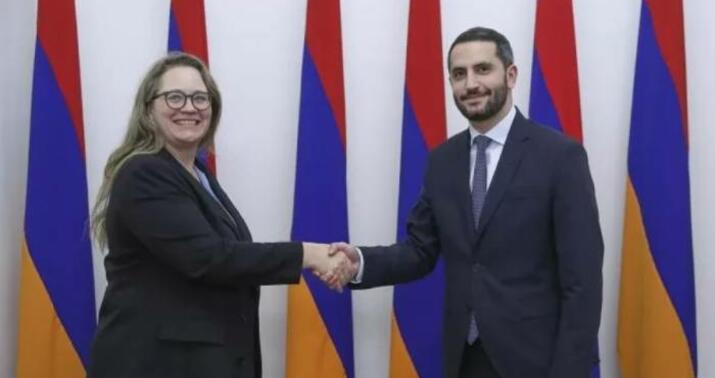 Rubinyan Blinkenin köməkçisi ilə Ermənistan-Türkiyə münasibətlərini müzakirə etdi