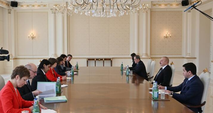 İlham Əliyev Fransanın xarici işlər nazirini qəbul etdi -