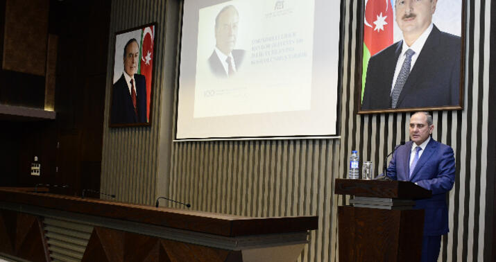 Heydər Əliyevin 100 illik yubileyinə həsr olunan tədbir keçirilib