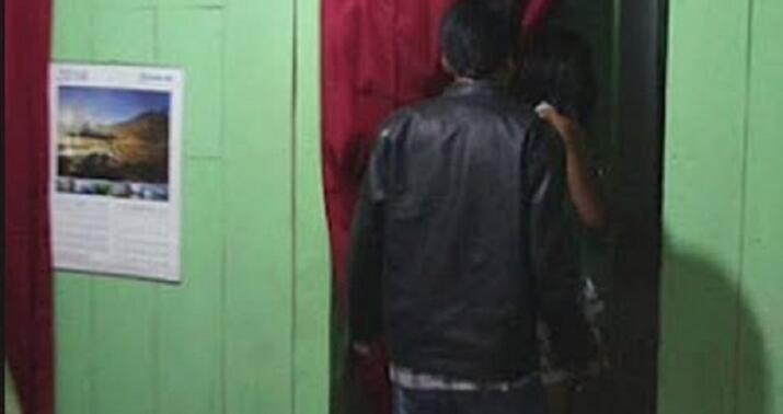 Kənddə biabırçılıq: Əri evdə olmayan qadının evinə girdi, sonra isə... –