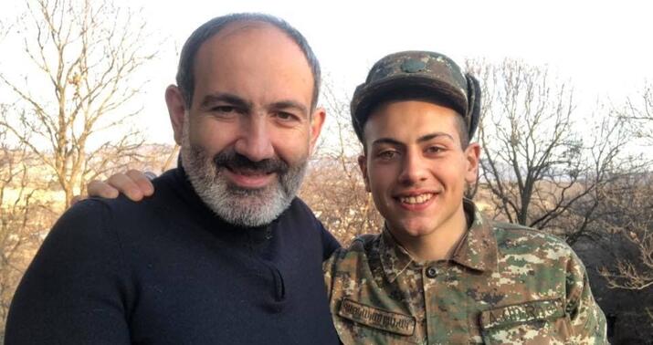 Paşinyanın oğluna hücum: