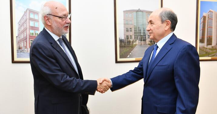 Fikrət Məmmədov Xristos Cakoumoulosun ilə görüşdü -