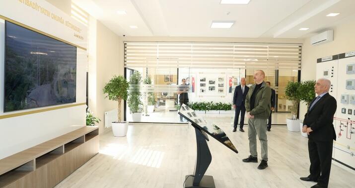 İlham Əliyev “Qorçu” yarımstansiyasının açılışında -