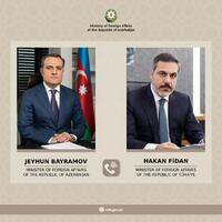 Hakan Fidan Ceyhun Bayramovla regiondakı gərginliyi müzakirə etdi -